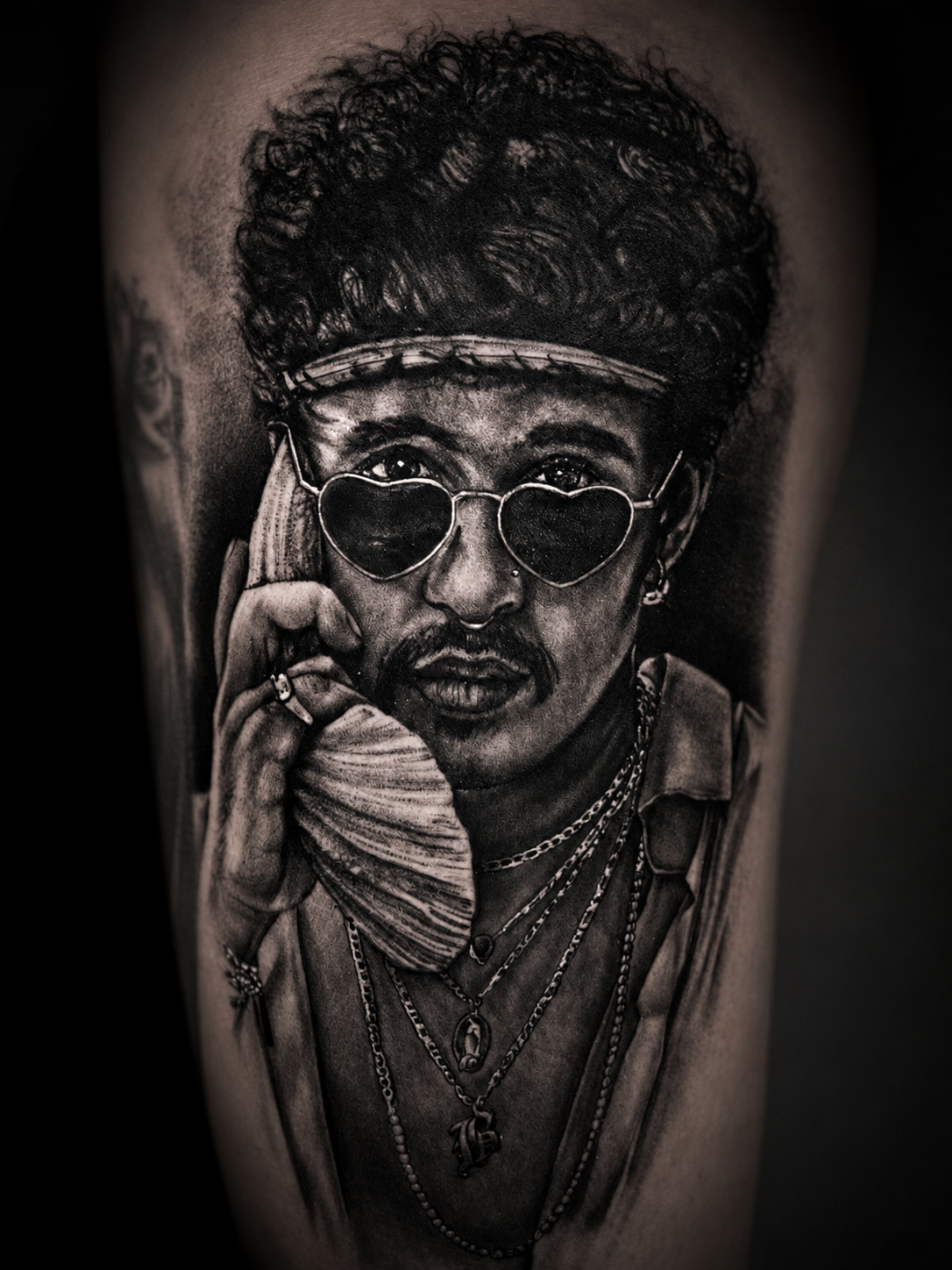 Tatuaje realismo sombras Fred Zapata