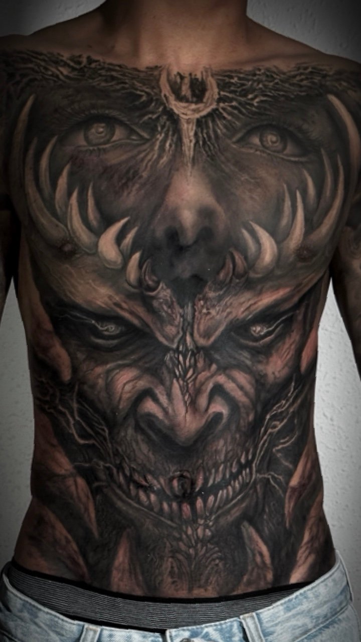Tatuaje realismo sombras Fred Zapata
